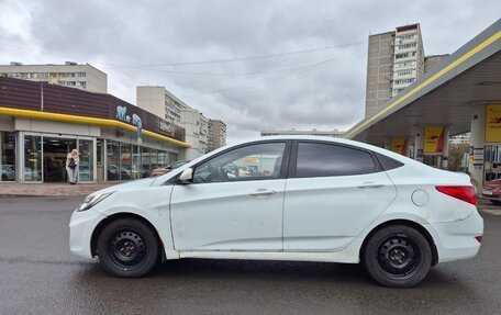 Hyundai Solaris II рестайлинг, 2012 год, 335 000 рублей, 8 фотография