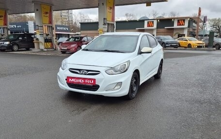 Hyundai Solaris II рестайлинг, 2012 год, 335 000 рублей, 11 фотография