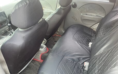 Chevrolet Aveo III, 2004 год, 270 000 рублей, 11 фотография