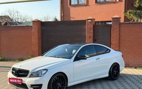 Mercedes-Benz C-Класс, 2011 год, 1 550 000 рублей, 5 фотография