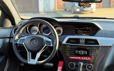 Mercedes-Benz C-Класс, 2011 год, 1 550 000 рублей, 17 фотография