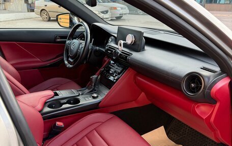 Lexus IS III, 2023 год, 3 499 999 рублей, 9 фотография