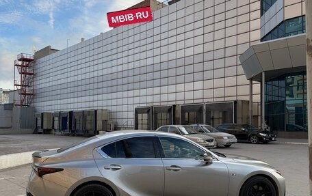 Lexus IS III, 2023 год, 3 499 999 рублей, 7 фотография