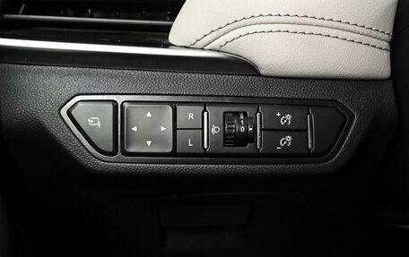 Chevrolet Captiva, 2022 год, 2 128 000 рублей, 22 фотография