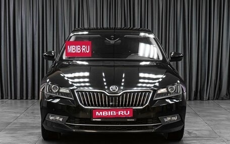 Skoda Superb III рестайлинг, 2018 год, 2 399 000 рублей, 3 фотография