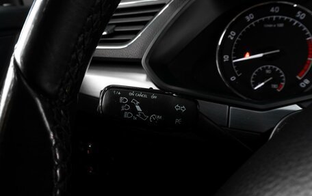 Skoda Superb III рестайлинг, 2018 год, 2 399 000 рублей, 19 фотография