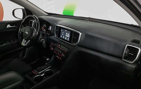 KIA Sportage IV рестайлинг, 2018 год, 2 420 000 рублей, 9 фотография