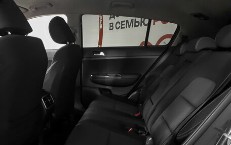 KIA Sportage IV рестайлинг, 2018 год, 2 420 000 рублей, 10 фотография