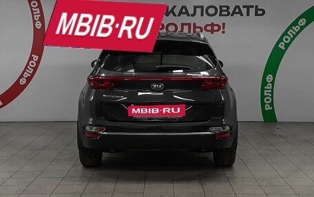 KIA Sportage IV рестайлинг, 2018 год, 2 420 000 рублей, 5 фотография