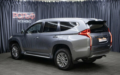 Mitsubishi Pajero Sport III рестайлинг, 2019 год, 3 798 000 рублей, 7 фотография