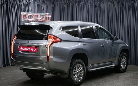 Mitsubishi Pajero Sport III рестайлинг, 2019 год, 3 798 000 рублей, 5 фотография