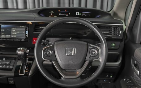 Honda Stepwgn IV, 2015 год, 1 899 000 рублей, 15 фотография