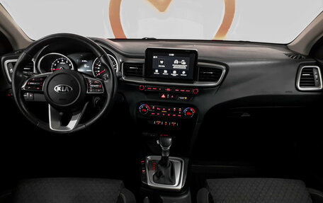 KIA cee'd III, 2019 год, 1 740 000 рублей, 8 фотография