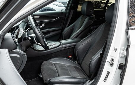 Mercedes-Benz E-Класс, 2021 год, 4 349 000 рублей, 12 фотография