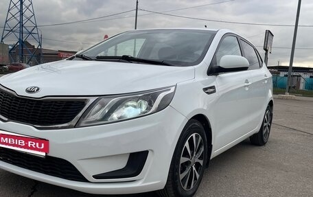 KIA Rio III рестайлинг, 2014 год, 800 000 рублей, 3 фотография