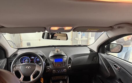 Hyundai ix35 I рестайлинг, 2013 год, 1 199 999 рублей, 15 фотография