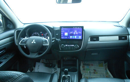 Mitsubishi Outlander III рестайлинг 3, 2013 год, 1 348 000 рублей, 9 фотография