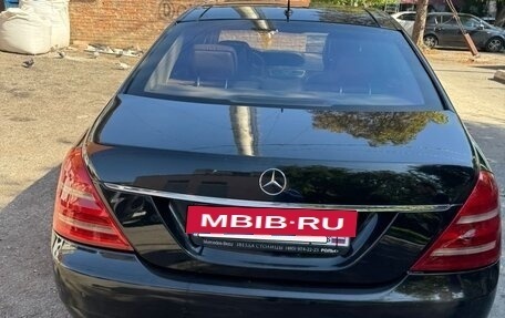 Mercedes-Benz S-Класс, 2005 год, 700 000 рублей, 3 фотография