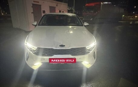 KIA K5, 2021 год, 2 520 000 рублей, 1 фотография