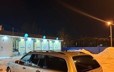 Mercedes-Benz E-Класс, 1997 год, 400 000 рублей, 2 фотография