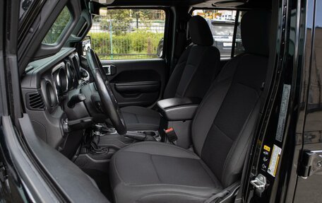 Jeep Wrangler, 2021 год, 5 400 000 рублей, 17 фотография