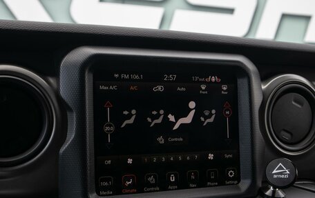 Jeep Wrangler, 2021 год, 5 400 000 рублей, 22 фотография