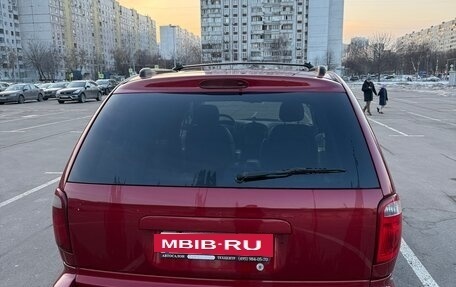 Dodge Caravan IV, 2005 год, 500 000 рублей, 4 фотография
