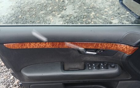 Audi A4, 2003 год, 400 000 рублей, 11 фотография