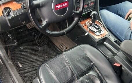 Audi A4, 2003 год, 400 000 рублей, 10 фотография