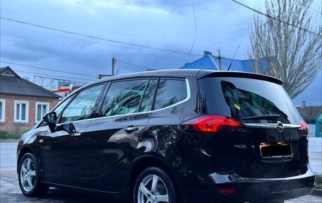 Opel Zafira C рестайлинг, 2014 год, 1 280 000 рублей, 4 фотография