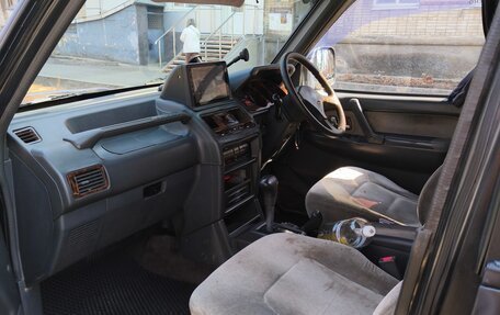 Mitsubishi Pajero III рестайлинг, 1993 год, 800 000 рублей, 7 фотография