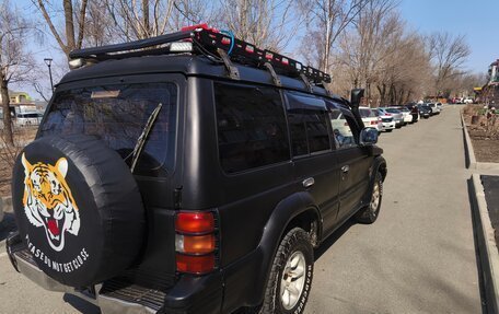 Mitsubishi Pajero III рестайлинг, 1993 год, 800 000 рублей, 2 фотография