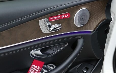 Mercedes-Benz E-Класс, 2019 год, 3 990 000 рублей, 18 фотография