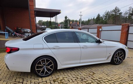 BMW 5 серия, 2021 год, 5 800 000 рублей, 6 фотография