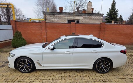 BMW 5 серия, 2021 год, 5 800 000 рублей, 3 фотография