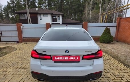 BMW 5 серия, 2021 год, 5 800 000 рублей, 5 фотография