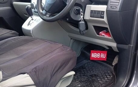 Mazda Premacy III, 2006 год, 690 000 рублей, 9 фотография