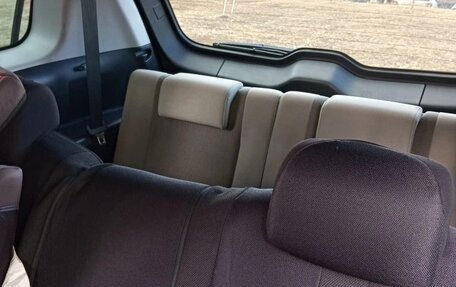 Mazda Premacy III, 2006 год, 690 000 рублей, 16 фотография