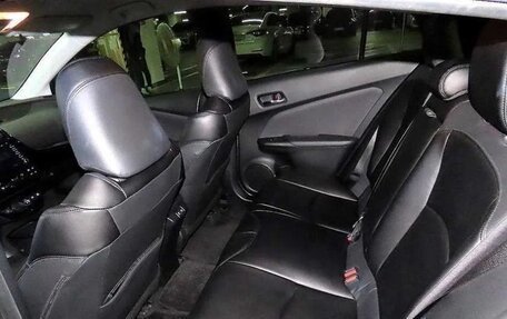 Toyota Prius IV XW50, 2021 год, 2 080 000 рублей, 18 фотография