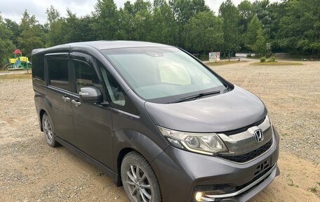 Honda Stepwgn IV, 2015 год, 1 700 000 рублей, 2 фотография