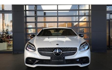 Mercedes-Benz SLC, 2019 год, 2 325 586 рублей, 2 фотография