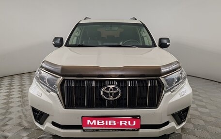 Toyota Land Cruiser Prado 150 рестайлинг 2, 2021 год, 5 749 000 рублей, 2 фотография