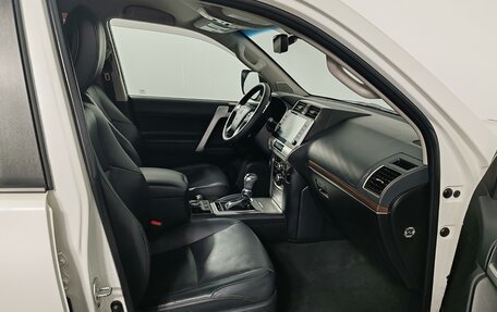 Toyota Land Cruiser Prado 150 рестайлинг 2, 2021 год, 5 749 000 рублей, 20 фотография