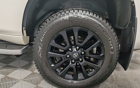 Toyota Land Cruiser Prado 150 рестайлинг 2, 2021 год, 5 749 000 рублей, 17 фотография