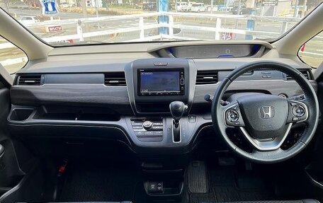 Honda Freed II, 2019 год, 1 300 000 рублей, 11 фотография