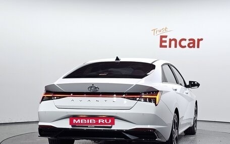 Hyundai Avante, 2023 год, 2 020 000 рублей, 3 фотография