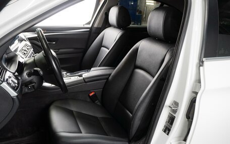 BMW 5 серия, 2016 год, 2 415 000 рублей, 10 фотография