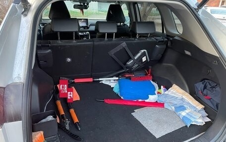 Toyota RAV4, 2020 год, 3 900 000 рублей, 9 фотография