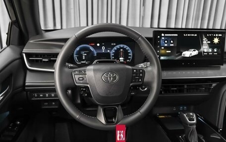 Toyota Camry, 2026 год, 4 420 000 рублей, 14 фотография