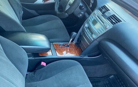 Toyota Camry, 2007 год, 750 000 рублей, 1 фотография